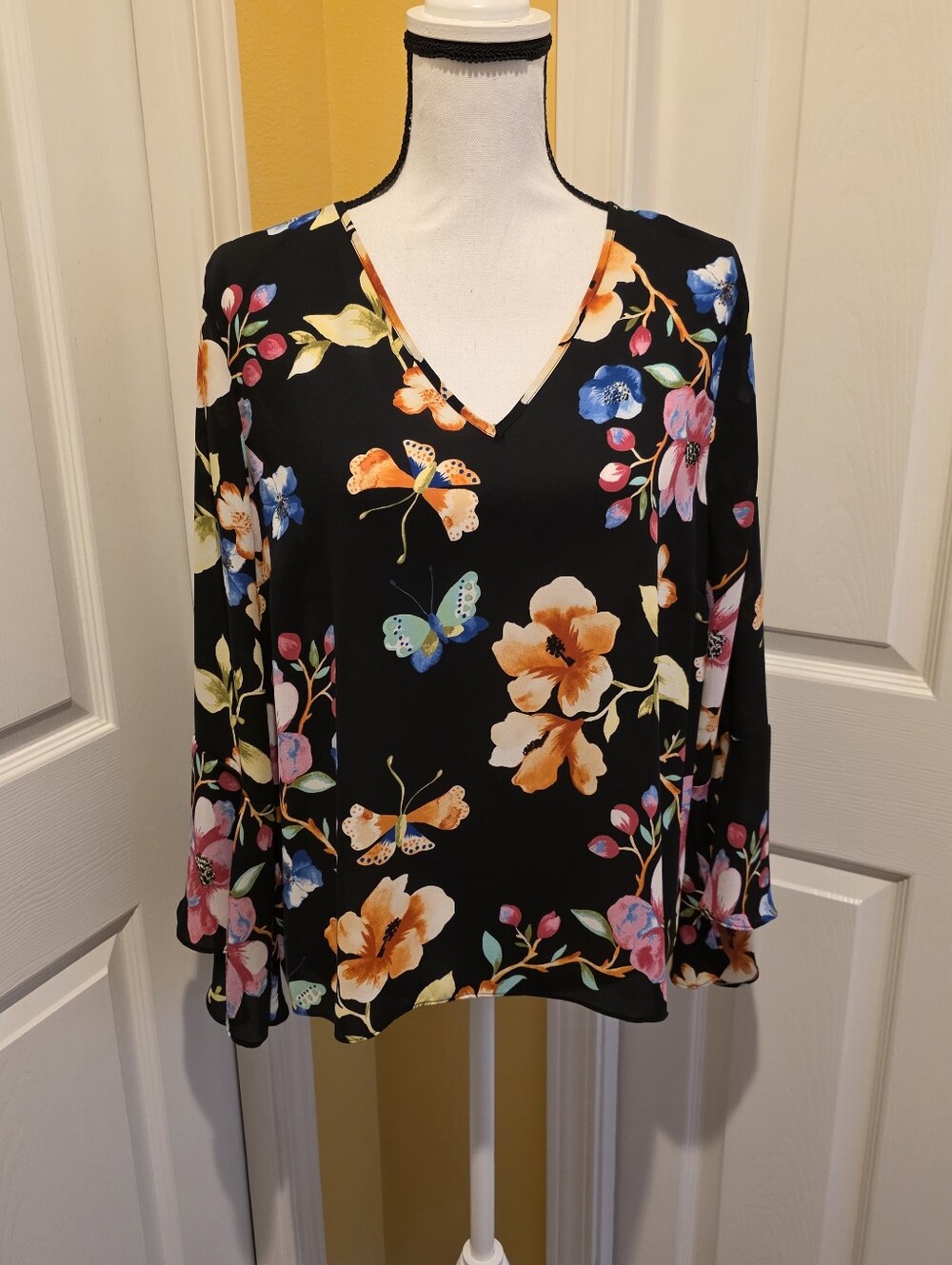 INC COLORFUL FLORAL BLOUSE, SIZE L
